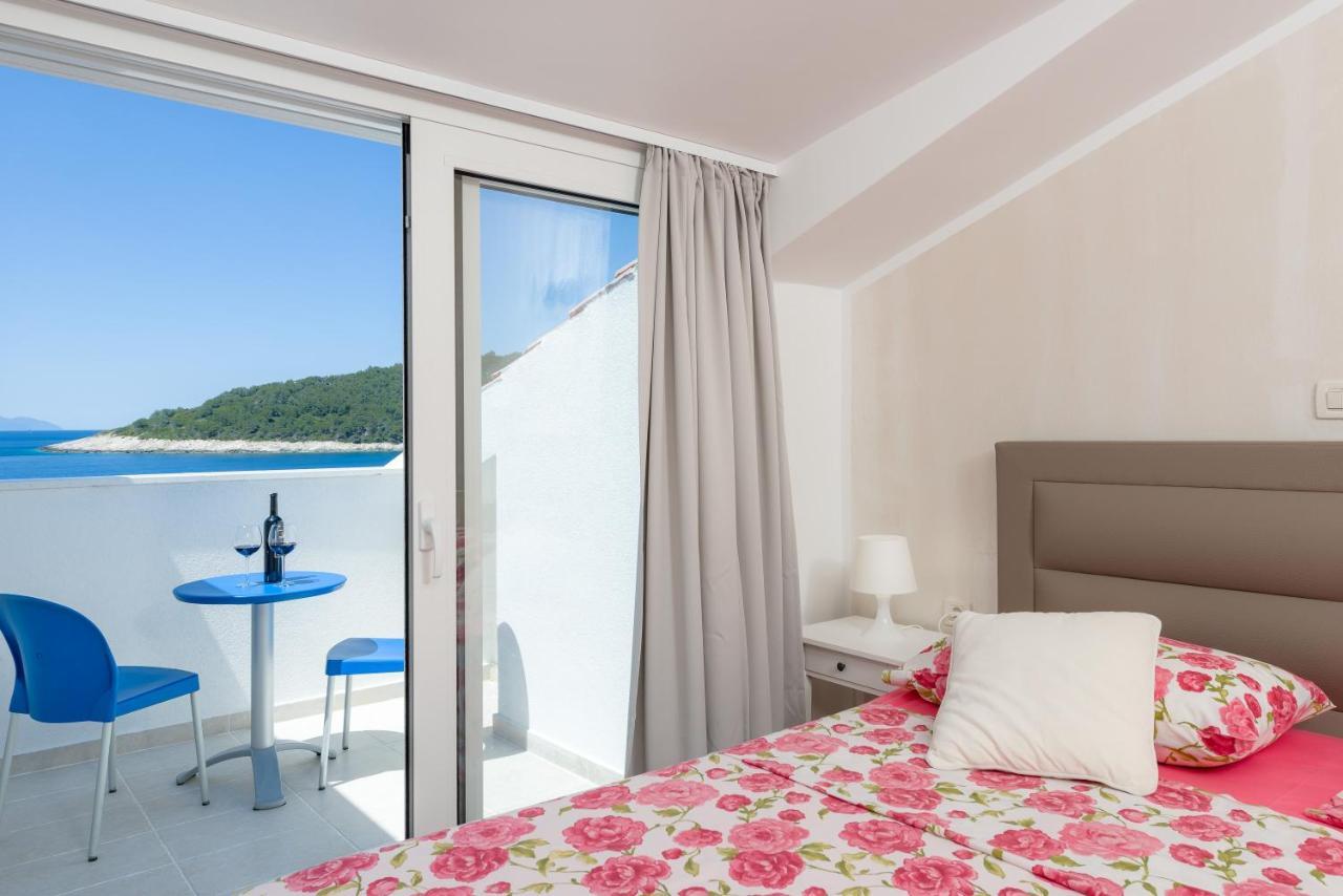 Luxury Bellavista Amazing Sea Holidays With Private Beach & Parking Milna  Exteriör bild