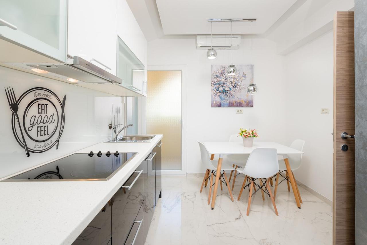 Luxury Bellavista Amazing Sea Holidays With Private Beach & Parking Milna  Exteriör bild