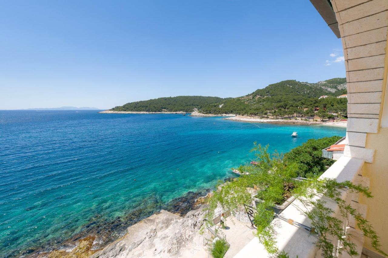 Luxury Bellavista Amazing Sea Holidays With Private Beach & Parking Milna  Exteriör bild